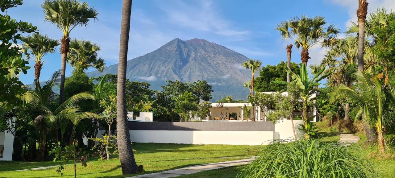 Palm Springs Bali Dive Resort Tulamben Exterior foto
